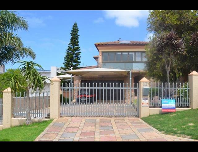 4 BEDROOM TOWNHOUSE FOR SALE IN ISLAND VIEW